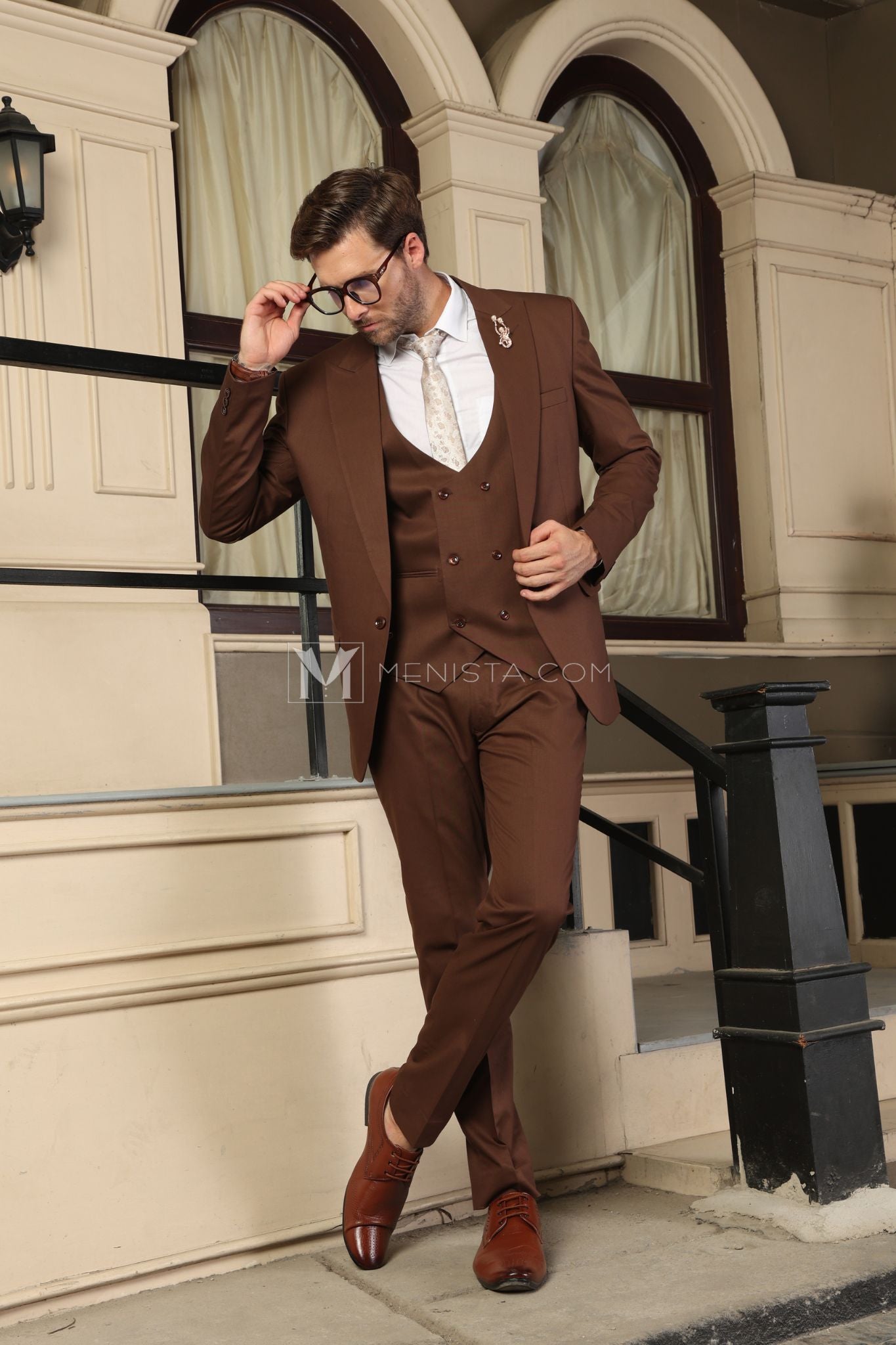 Stylish Brown 3-Piece Suit by Menista – Single-Breasted, Elegant Men's Formal Suit